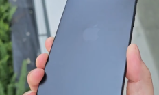 5.5mm史上最薄苹果手机！iPhone 17 Air最新机模上手